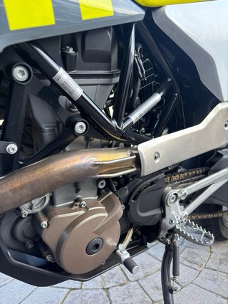 Husqvarna 701 Supermoto 2022 – 75Cv---Full Extras