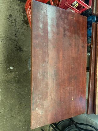 Lote 7 mesas y 36 sillas madera cerezo