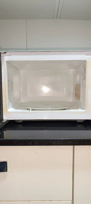 Microondas SAIVOD blanco 20 litros