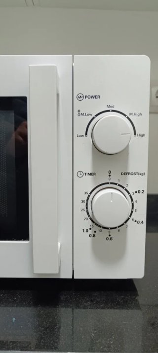 Microondas SAIVOD blanco 20 litros