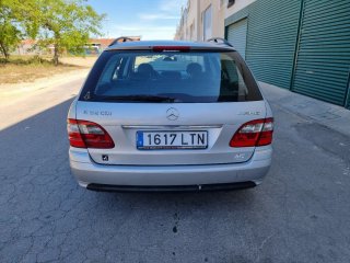 Mercedes-Benz Clase E 2004