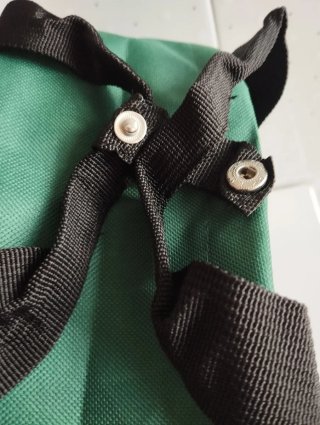Mochila Transrutas verde y negra. Nueva a estrenar
