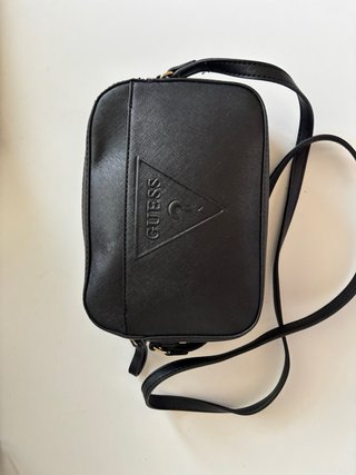 Bolso bandolera Guess negro