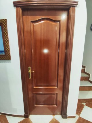 Puertas de paso madera sapeli