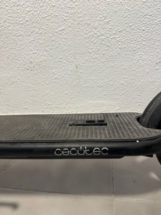 Patinete Cecotec con fallo de freno