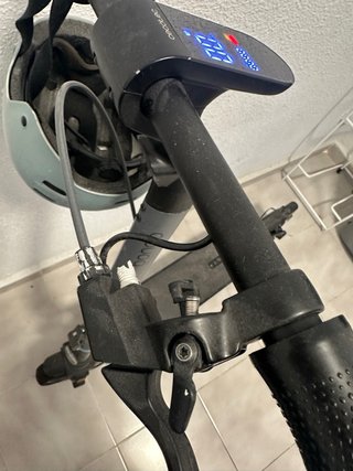 Patinete Cecotec con fallo de freno