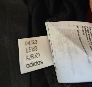 Camiseta Adidas Adventure Negra