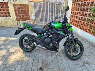 Kawasaki ER6N