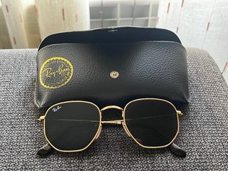 Gafas Ray-Ban Hexagonal Dorado Negro