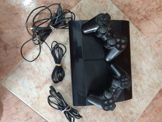 PS3 Super Slim 500GB Negra