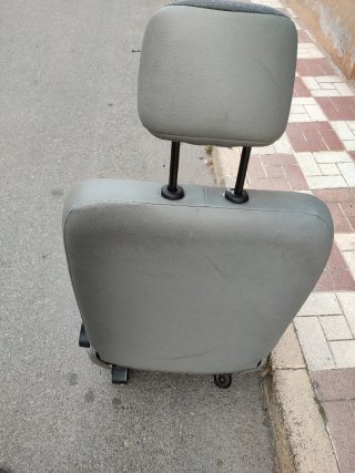 ASIENTO DELANTERO DERECHO RENAULT TRAFIC II