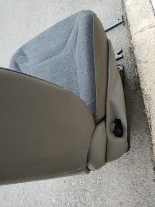 ASIENTO DELANTERO DERECHO RENAULT TRAFIC II