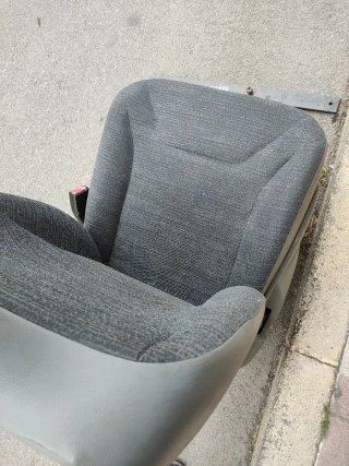 ASIENTO DELANTERO DERECHO RENAULT TRAFIC II