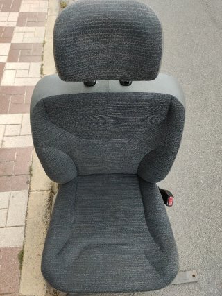 ASIENTO DELANTERO DERECHO RENAULT TRAFIC II