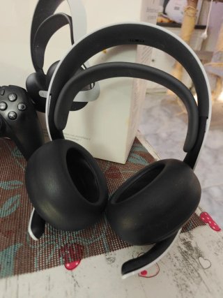 Ps5 Digital + 3 mandos + Sony Pulse 3D con cajas.