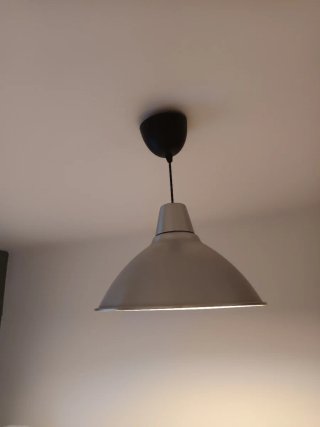 Lámpara colgante de metal