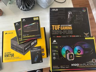 PC Gaming Ryzen 7 5700X3D / RTX 2080 Ti