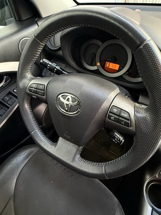 Toyota RAV4 2012
