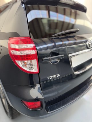 Toyota RAV4 2012