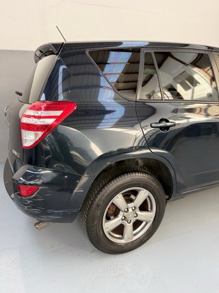 Toyota RAV4 2012