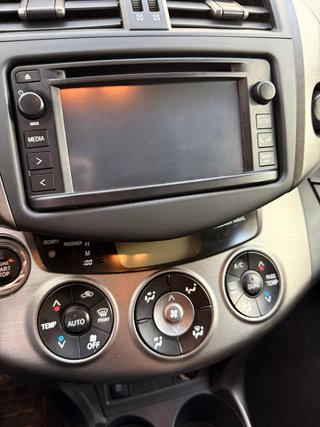 Toyota RAV4 2012