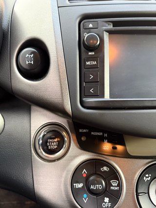 Toyota RAV4 2012
