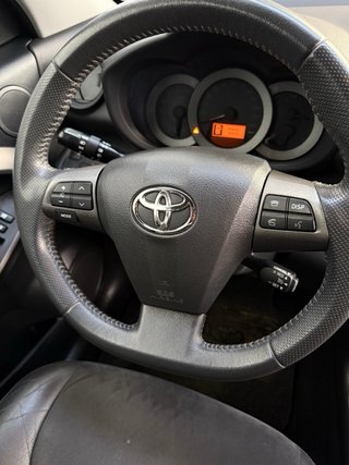 Toyota RAV4 2012