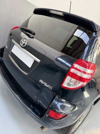Toyota RAV4 2012