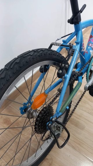 Bicicleta infantil azul Decathlon