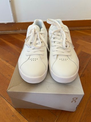 Zapatillas On Running Roger Talla 38.5