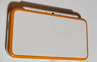 Nuovo Nintendo 2DS XL Bianco/Arancione - Con scatola