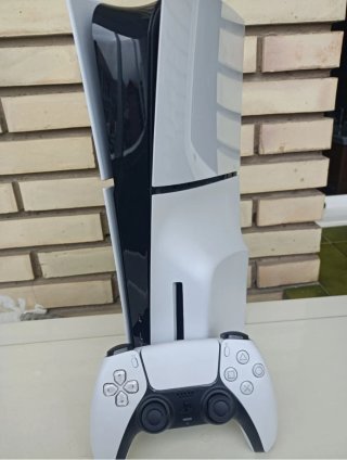 (NUEVA) PS5 Slim 1TB Blanca + mando