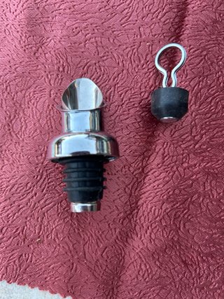 8 Tappi per Bottiglie in Vetro, Metallo, Plastica
