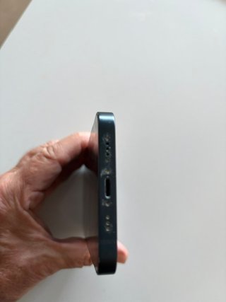 iPhone 13 Midnight de 128 GB.