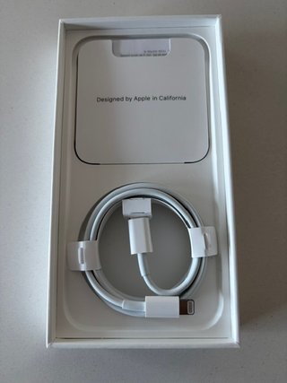 iPhone 13 Midnight de 128 GB.