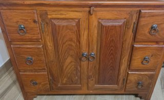 Mueble de salón de maciza. Madera rústica.