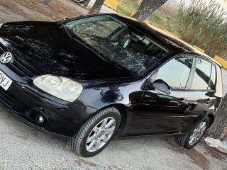 Volkswagen Golf Negro