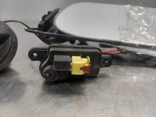 TAPA EXTERIOR COMBUSTIBLE AUDI A3 CABRIO (8VE) CZ