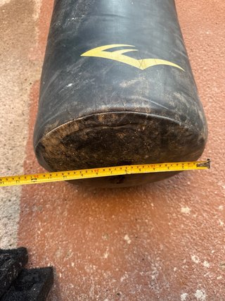 Saco de boxeo Everlast negro
