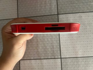 Nintendo 2DS Rosso e Bianco