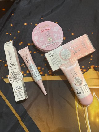Lote facial Kiss Beauty: Crema Ojos y Solar