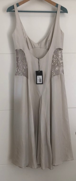 Vestido Hugo Boss Seda Beige/Plata Talla M