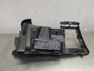 GUANTERA PEUGEOT 3008 9HR 9685168577