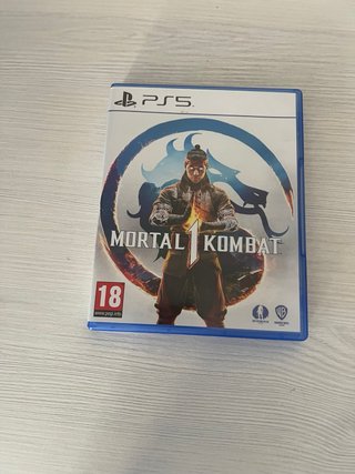 Pack 2 Juegos PS4/PS5 + Caja BO6 Regalo