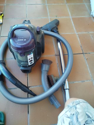 Aspirador Bosch Serie 2 Bagless