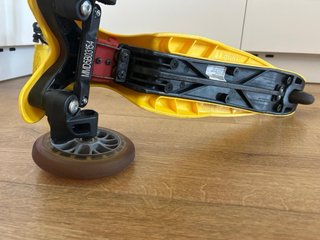 Patinete infantil Micro 3 ruedas amarillo