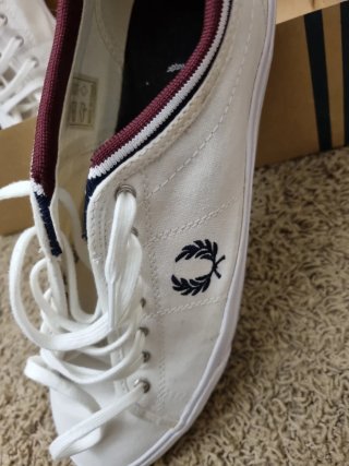 Bambas Fred Perry Blancas y Granates