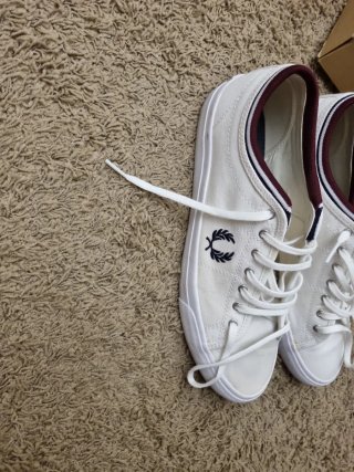 Bambas Fred Perry Blancas y Granates