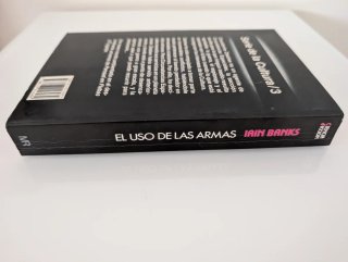 El uso de las armas. Iain Banks. Martínez Roca.