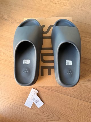 Yeezy Slide Slate Grey Talla 46